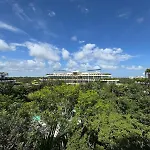 Rooftop Ph, 24Hr Security, Private Pool, 3 King Beds!! 3 Mins To The Beach!!