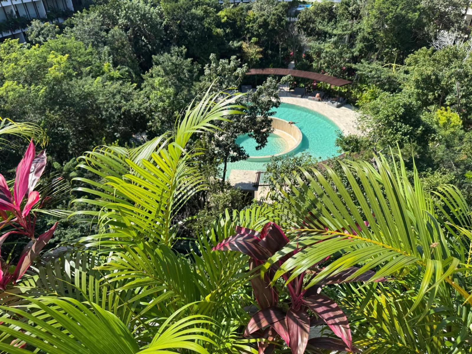 Rooftop Ph, 24hr Security, Private Pool, 3 King Beds!! 3 Mins To The Beach!! Apartment Tulum