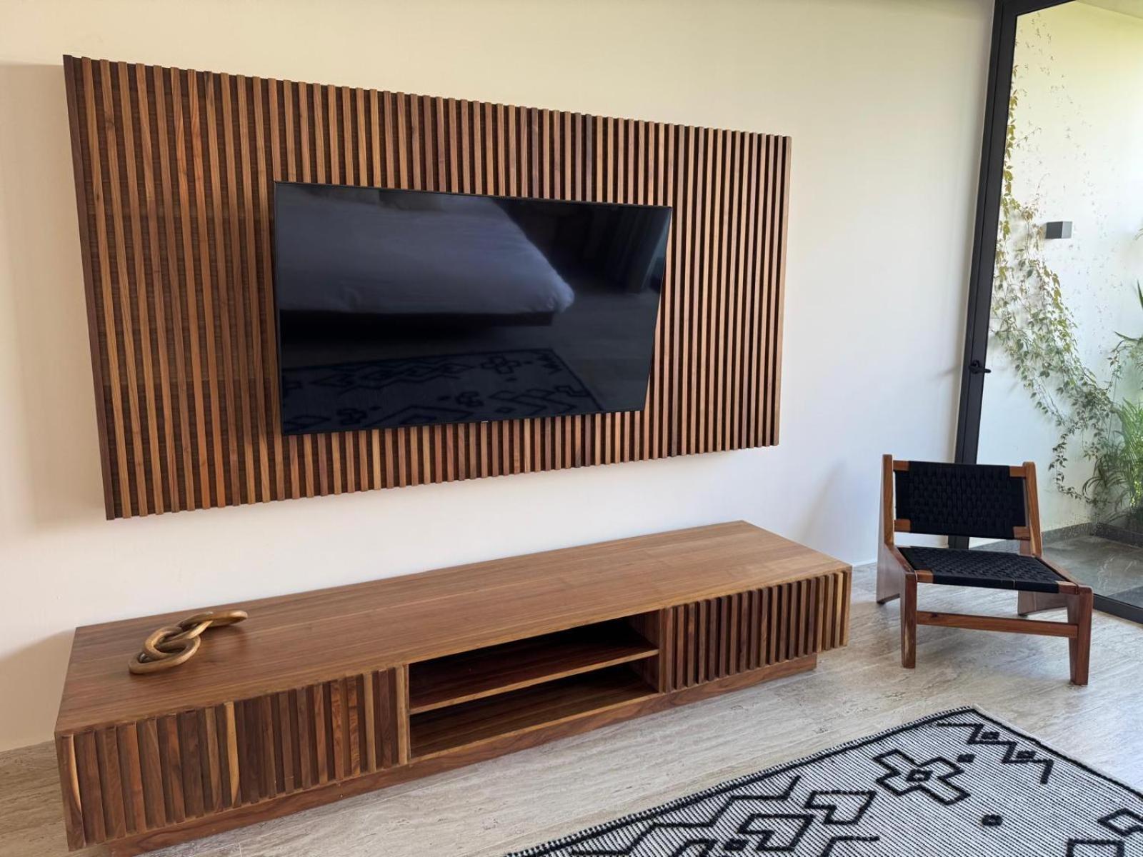 Rooftop Ph, 24hr Security, Private Pool, 3 King Beds!! 3 Mins To The Beach!! * Tulum